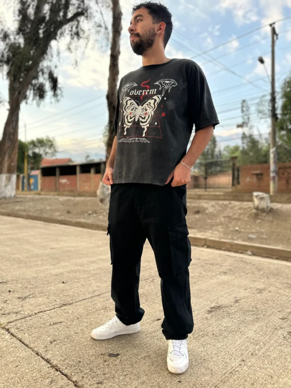 Polera Boxy Fit «Gothic»