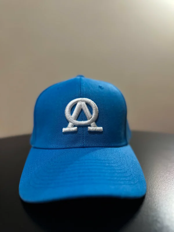 Gorra Celeste Frente Gorra Clásica Overem – Celeste